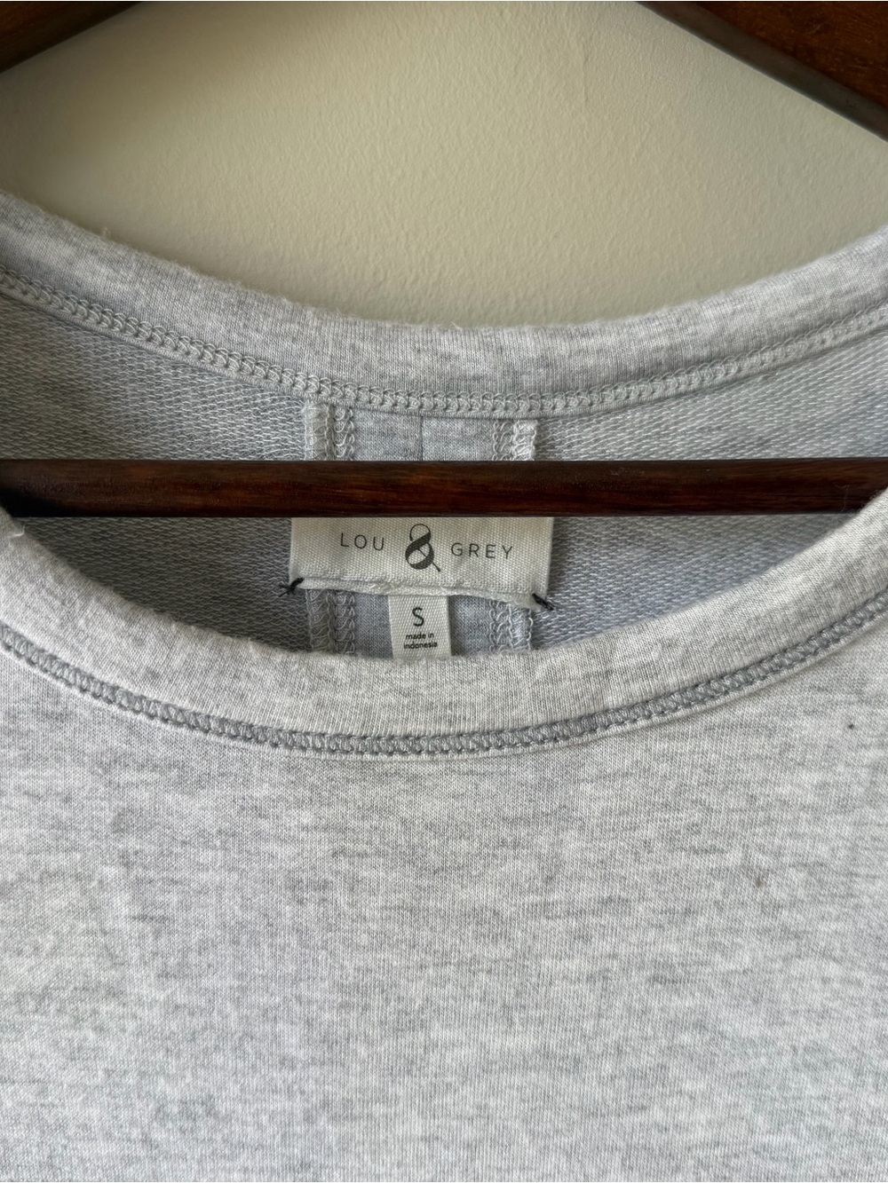 Lou & Grey Gray Tee | Raglan Short Sleeve | Soft Knit | Side Slit Hem | Size S - Picture 5 of 9